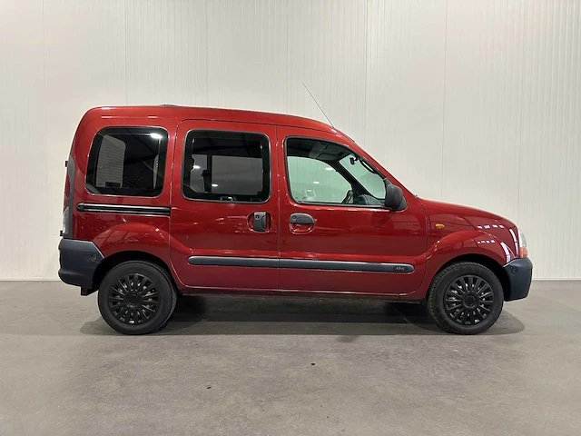Renault kangoo 1.4 rolstoelauto/invalideauto benzine rt 54-dh-jv - afbeelding 19 van  19
