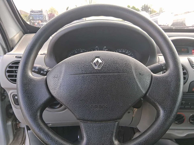 Renault kangoo 1.6-16v privilège car 2002 | 79-hx-hh - afbeelding 6 van  24