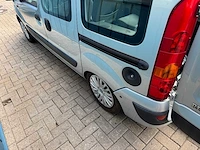 Renault kangoo 1.6-16v privilège invalide/rolstoel vervoer 4 personen 49-np-sf - afbeelding 3 van  31
