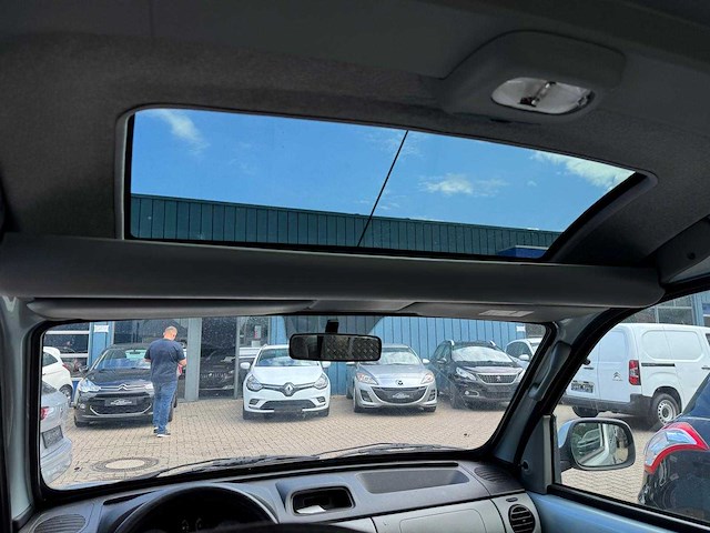 Renault kangoo 1.6-16v privilège invalide/rolstoel vervoer 4 personen 49-np-sf - afbeelding 27 van  31