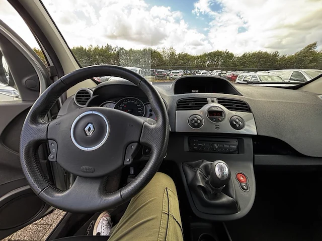 Renault kangoo 2plc 1 6i weekend,2013 - afbeelding 33 van  33