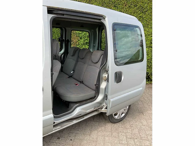 Renault kangoo “automaat” 11-jdj-1 - afbeelding 4 van  31