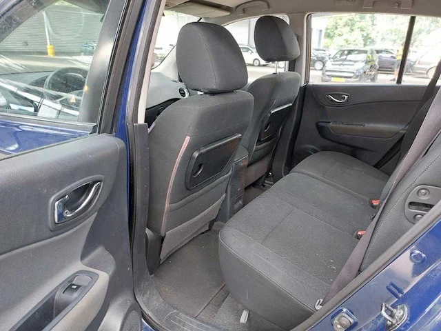 Renault koleos 2.5 dynamique pack , ; 26-jln-8 - afbeelding 14 van  17