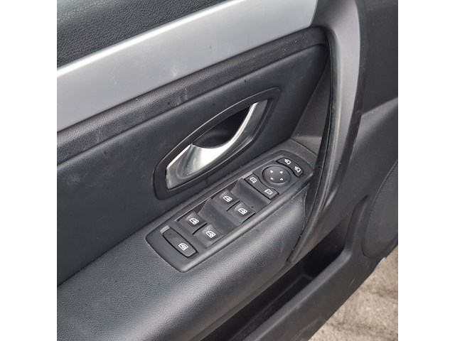 Renault, laguna 2.0 16v, zwart - afbeelding 8 van  46