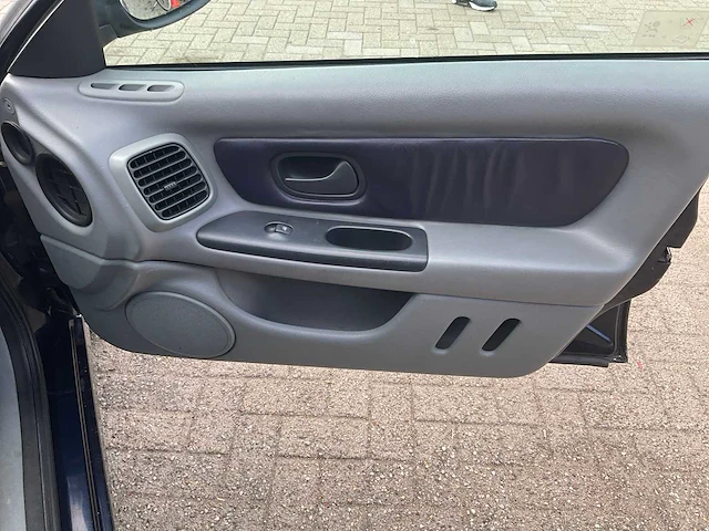 Renault laguna break zl-nz-79 - afbeelding 2 van  28