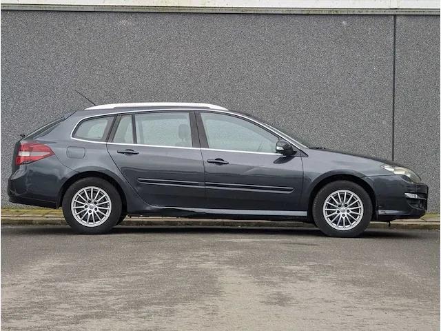 Renault laguna estate 1.5 dci expression | 31-pgt-7 - afbeelding 17 van  28