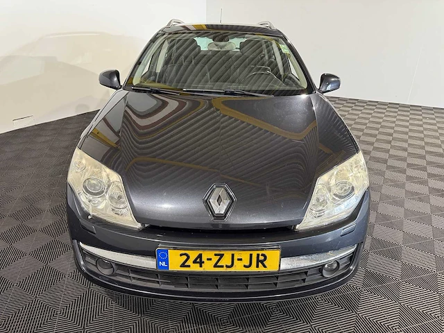 Renault laguna estate 2.0 16v dynamique, 24-zj-jr - afbeelding 10 van  18