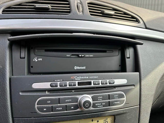 Renault laguna grand tour 2.0-16v tech line | 40-tz-rx - afbeelding 9 van  25