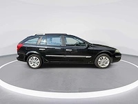 Renault laguna grand tour 2.0-16v tech line | 40-tz-rx - afbeelding 22 van  25