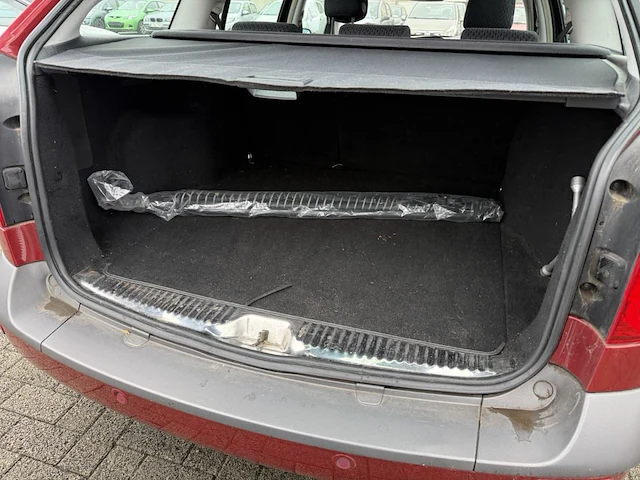 Renault laguna sw 2 phase ii 2.0 turbo 16v initiale, 2005 - afbeelding 14 van  31