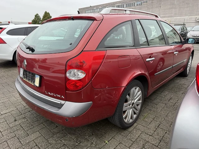 Renault laguna sw 2 phase ii 2.0 turbo 16v initiale, 2005 - afbeelding 26 van  31