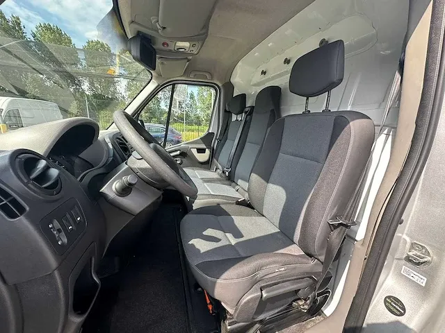 Renault master bedrijfswagen - afbeelding 10 van  12