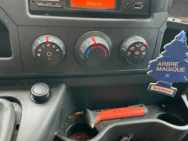 Renault master bedrijfswagen - afbeelding 4 van  36