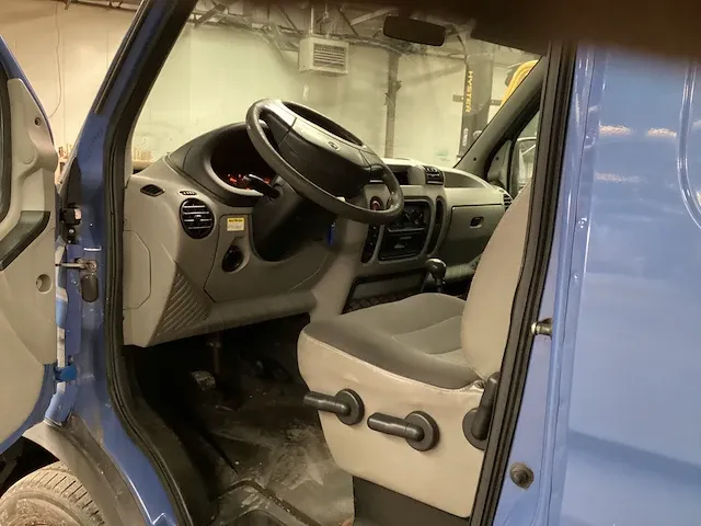 Renault master bedrijfswagen - afbeelding 4 van  12