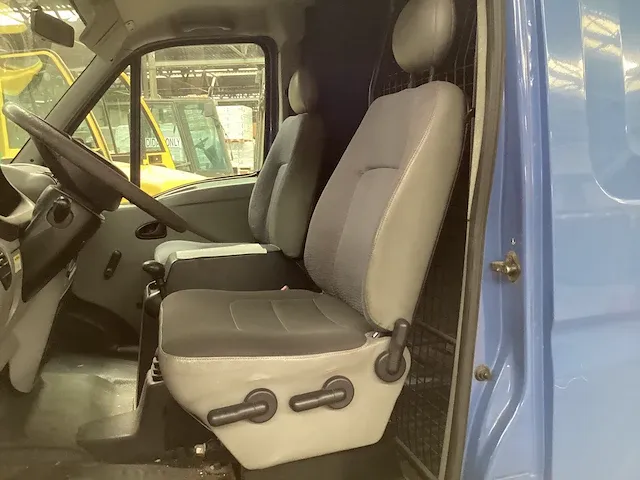 Renault master bedrijfswagen - afbeelding 7 van  12