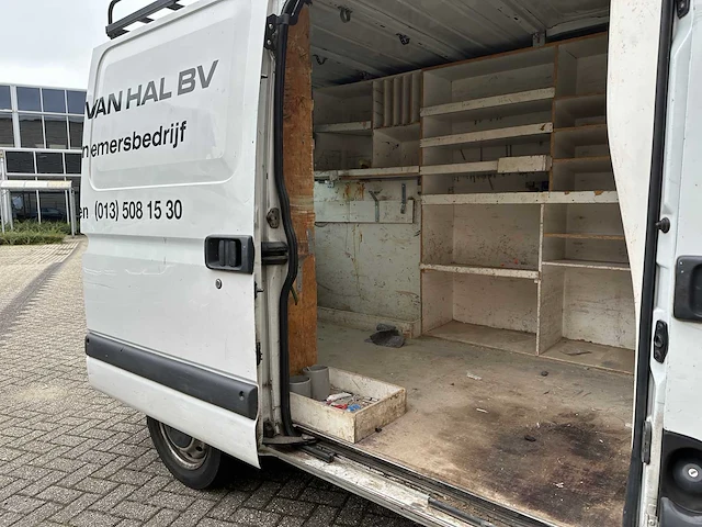 Renault master t28 2.5dci 114pk 2006, 23-bz-xl youngtimer - afbeelding 17 van  34