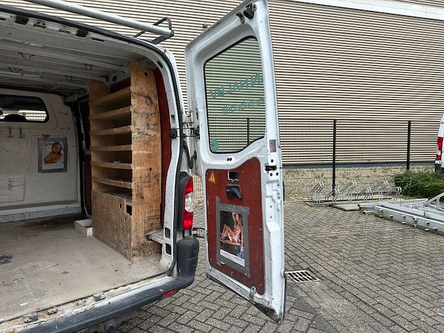 Renault master t28 2.5dci 114pk 2006, 23-bz-xl youngtimer - afbeelding 13 van  34