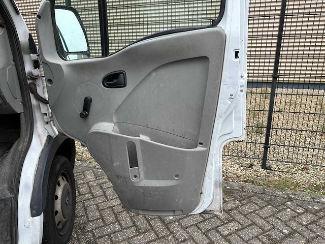 Renault master t28 2.5dci 114pk 2006, 23-bz-xl youngtimer - afbeelding 25 van  34