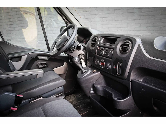 Renault master t35 2.3 dci l2h2 stop & start, v-321-nf - afbeelding 22 van  37