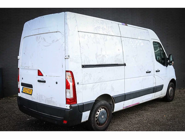 Renault master t35 2.3 dci l2h2 stop & start, v-321-nf - afbeelding 34 van  37