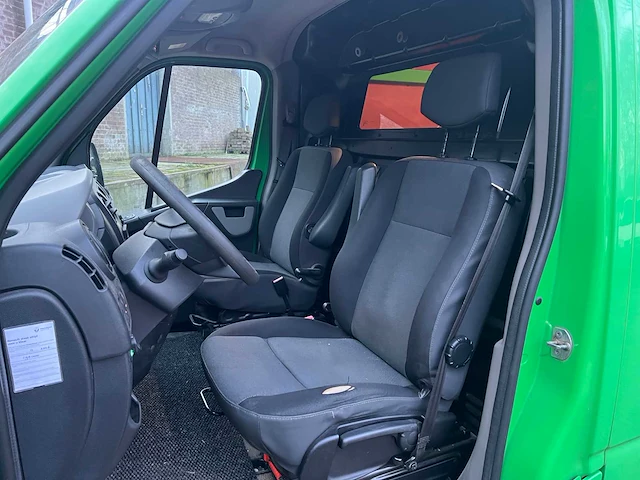 Renault master t35 2.3 dci l2h3 131pk 2017, v-666-gn - afbeelding 18 van  35