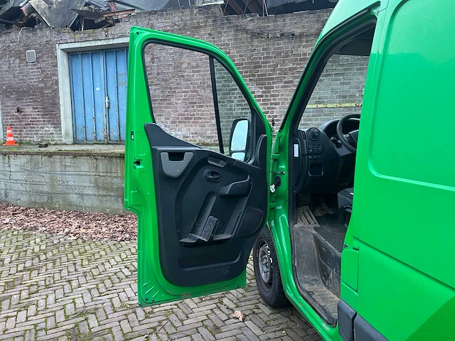 Renault master t35 2.3 dci l2h3 131pk 2017, v-666-gn - afbeelding 29 van  35