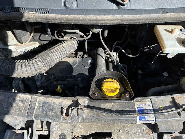 Renault master t35 2.3 dci l3h2 koelwagen 125pk 2011, 8-vnb-83 - afbeelding 32 van  38