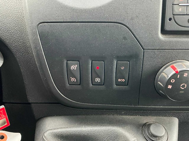 Renault master t35 2.3 dci l4 dl bedrijfswagen / pick up - afbeelding 13 van  24