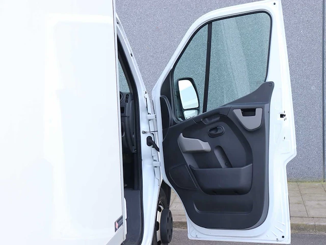 Renault master t35 2.3 dci l4h2 dl energy van | v-947-vt - afbeelding 4 van  25