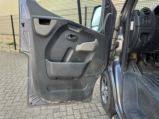 Renault master t35 2.3 dci stop & start 7-persoons 170pk 2017, v-716-bn bedrijfswagen - afbeelding 15 van  27