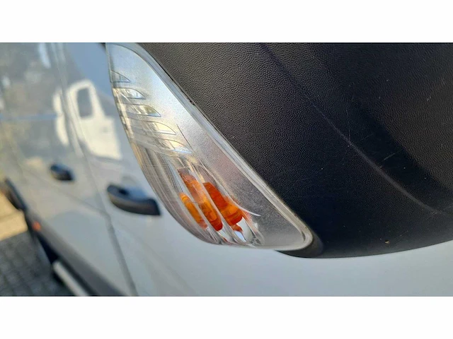 Renault mastert35 2.3 dci 130 l3h2 dubbellucht - trekhaak 3500kg trekgewicht | euro 6 | vls-61-g - afbeelding 11 van  37
