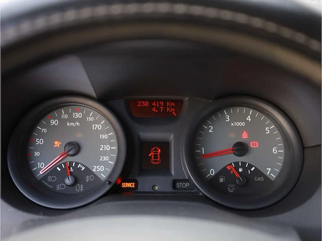 Renault mégane 1.4-16v dynamic comfort 2003, 18-lj-kj - afbeelding 7 van  24