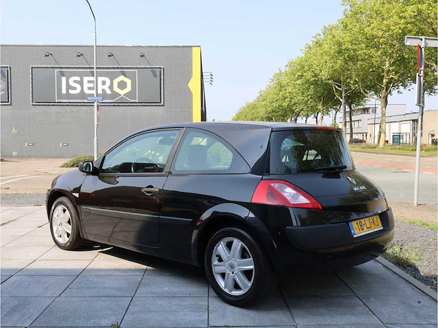 Renault mégane 1.4-16v dynamic comfort 2003, 18-lj-kj - afbeelding 18 van  24