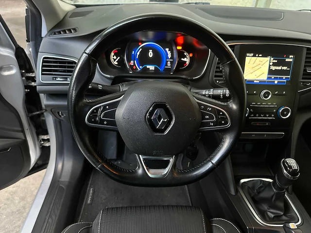 Renault megane 1.5 dci 110pk 2017, pf-201-z - afbeelding 9 van  37
