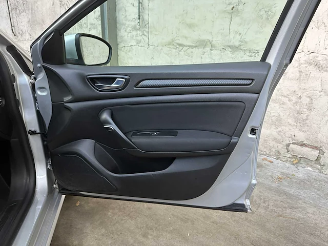 Renault megane 1.5 dci 110pk 2017, pf-201-z - afbeelding 28 van  37