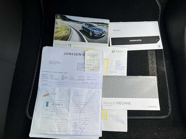 Renault mégane 1.5 dci bose 2016 | jf-890-t - afbeelding 19 van  31