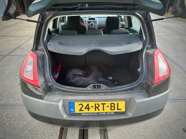 Renault mégane 1.6-16v priv.luxe , 24-rt-bl - afbeelding 7 van  15