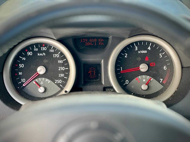 Renault mégane 1.6-16v priv.luxe , 24-rt-bl - afbeelding 2 van  15