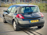 Renault mégane 1.6-16v priv.luxe , 24-rt-bl - afbeelding 9 van  15