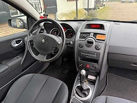 Renault mégane 1.6-16v sport dynam.luxe, 91-nd-gf - afbeelding 2 van  15