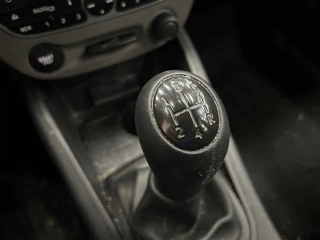 Renault mégane 1.6 authentique - 2010 | 6-xpb-72 - afbeelding 11 van  22