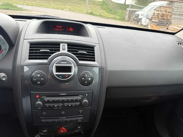 Renault mégane 2.0 16v t tech line, 39-rz-sh - afbeelding 6 van  21