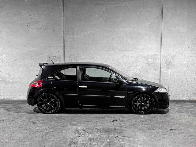 Renault mégane 2.0-16v turbo rs 224pk 2005, 22-rs-zs - afbeelding 2 van  37