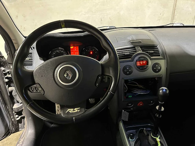 Renault mégane 2.0-16v turbo rs 224pk 2005, 22-rs-zs - afbeelding 13 van  37