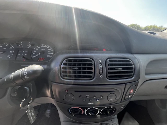 Renault megane, 2003 - afbeelding 30 van  31