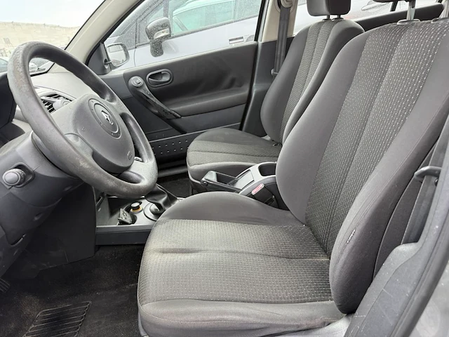 Renault megane, 2004 - afbeelding 31 van  33