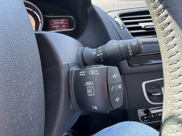 Renault megane, 2010 - afbeelding 6 van  22