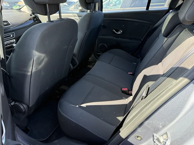 Renault megane, 2010 - afbeelding 9 van  22