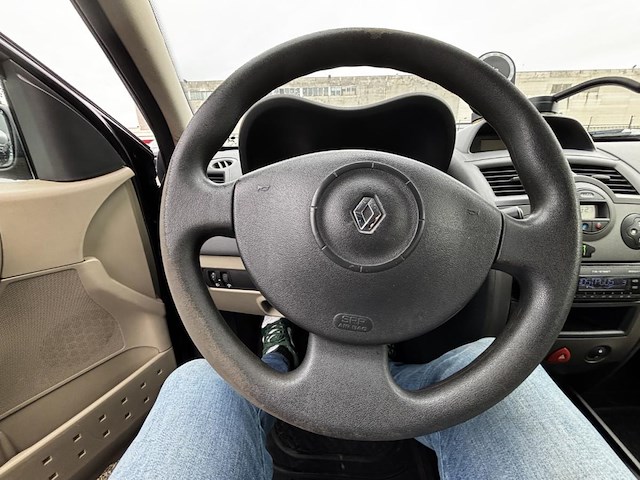 Renault megane berline 2 phase ii 1.5 dci authentique reference,2006 - afbeelding 9 van  38