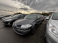 Renault megane berline 2 phase ii 1.5 dci authentique reference,2006 - afbeelding 1 van  38